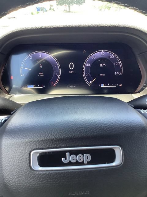 Certified 2023 Jeep Grand Cherokee L Laredo w/ Luxury Tech Group I AWD/4WD image 11