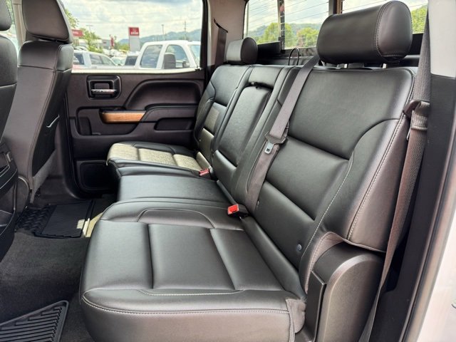Used 2018 Chevrolet Silverado 3500 LTZ image 12