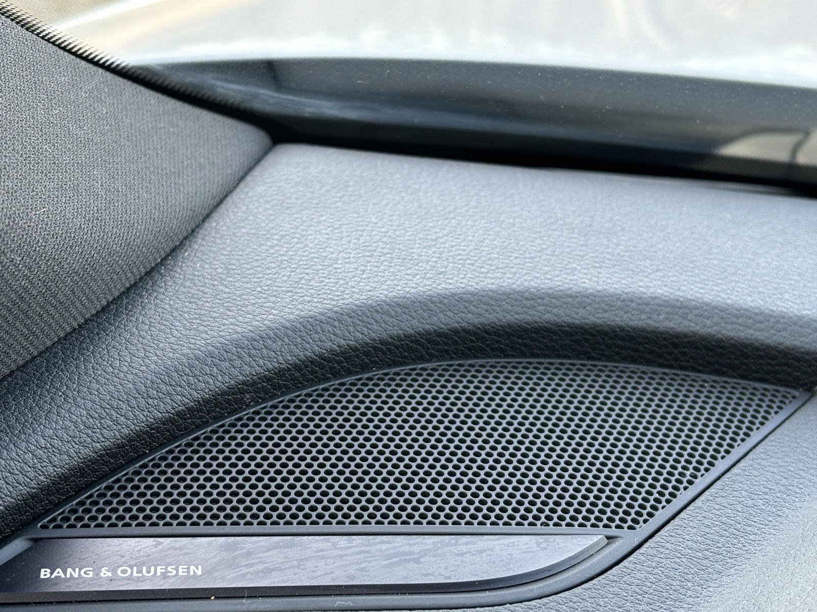 Used 2023 Audi SQ5 Premium Plus w/ Premium Plus Package image 34