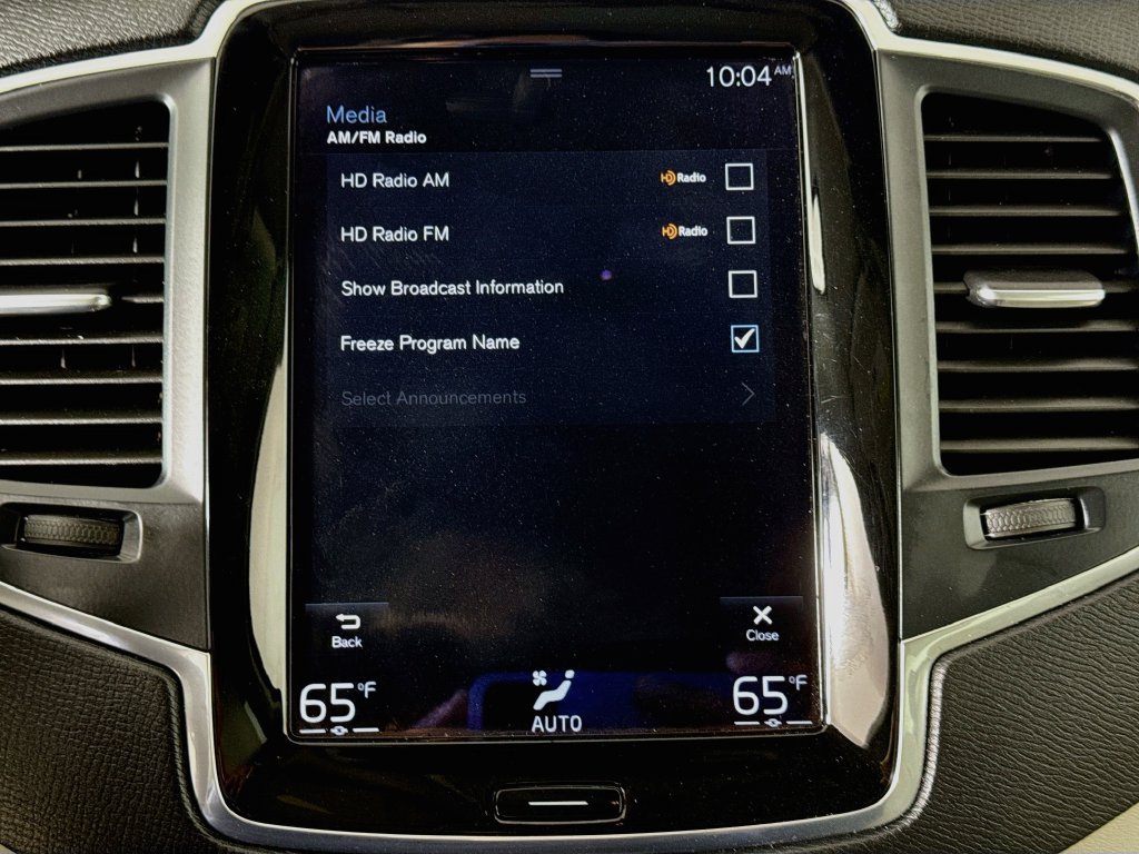 Used 2017 Volvo XC90 T5 Momentum w/ Vision Package FWD image 15