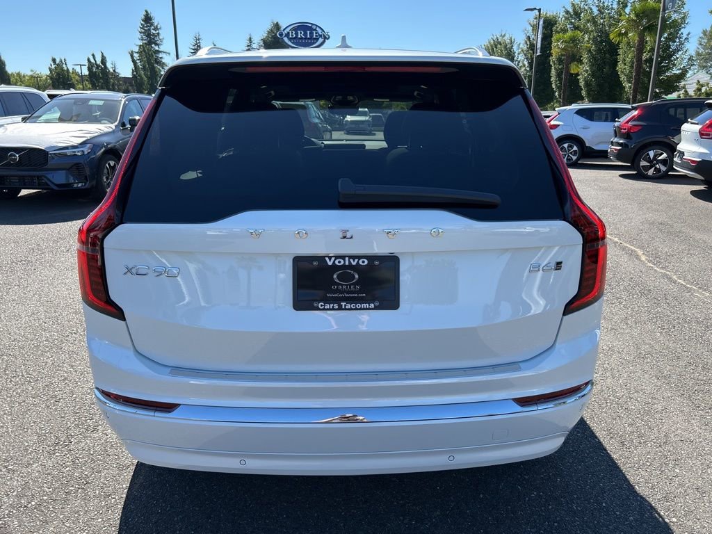 New 2026 Volvo XC90 B6 Plus w/ Protection Package Premier image 12