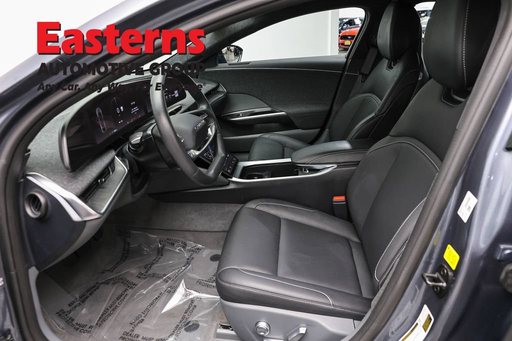 Used 2024 Lucid Air Pure RWD image 14