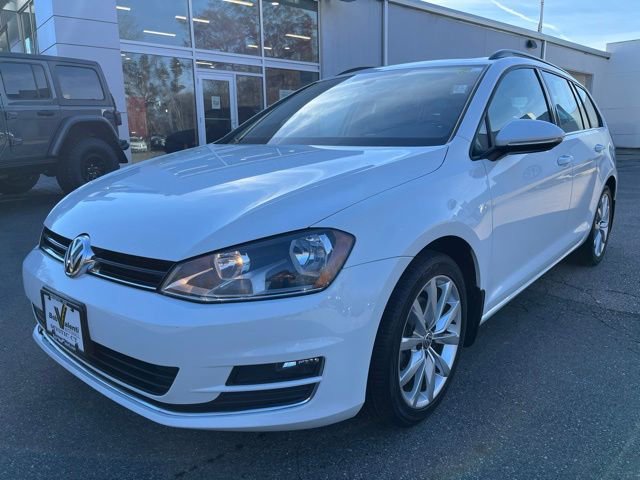 Used 2016 Volkswagen Golf SE