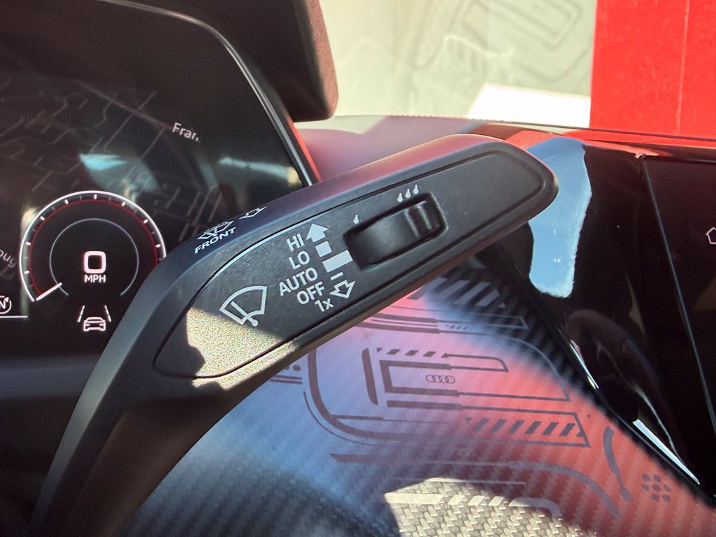 Used 2023 Audi e-tron GT Premium Plus AWD/4WD image 23