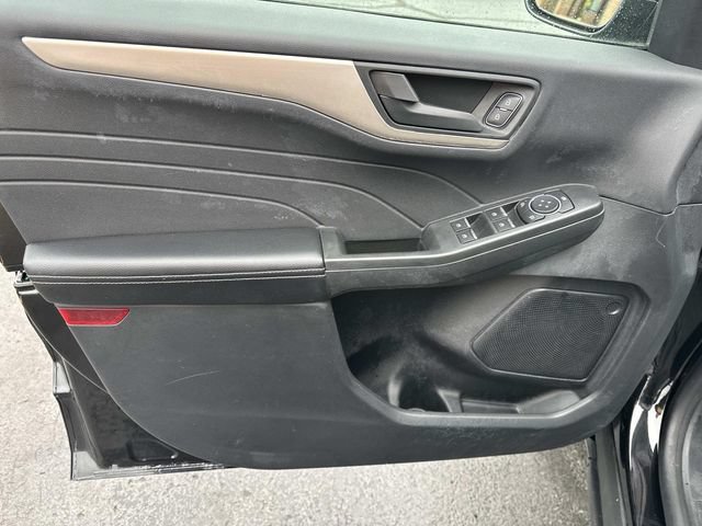 Used 2022 Ford Escape SE AWD/4WD image 7