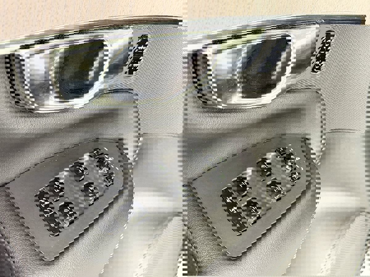 Used 2022 Volvo XC90 T6 Inscription w/ Advanced Package image 17