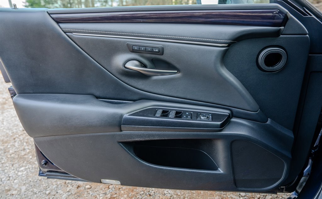 Used 2021 Lexus ES 350 Premium image 25