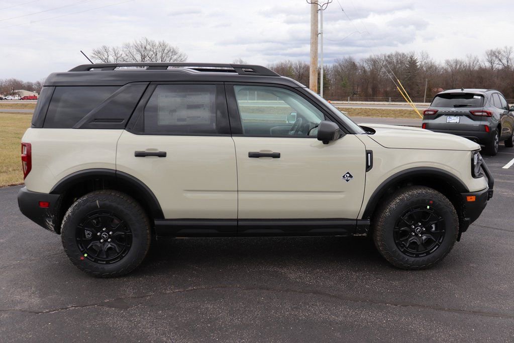 New 2025 Ford Bronco Sport Outer Banks w/ Sasquatch Outer Banks Package image 13