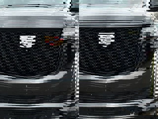 Used 2022 Cadillac Escalade ESV Sport Platinum image 10