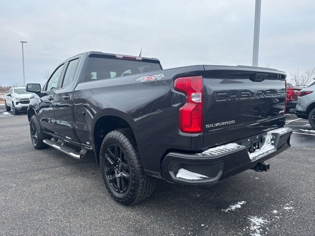 Used 2023 Chevrolet Silverado 1500 RST image 5