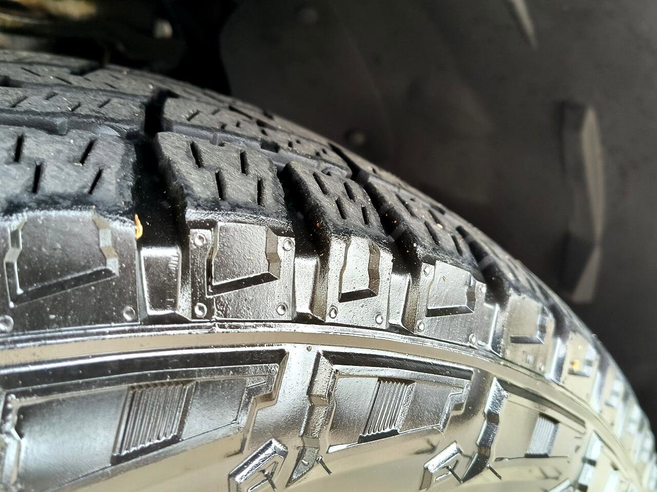 Used 2008 Ford Explorer Sport Trac XLT image 13