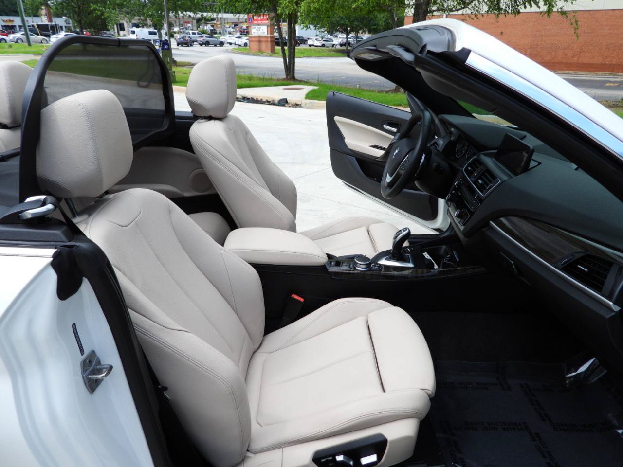 Used 2017 BMW 230i Convertible RWD image 40