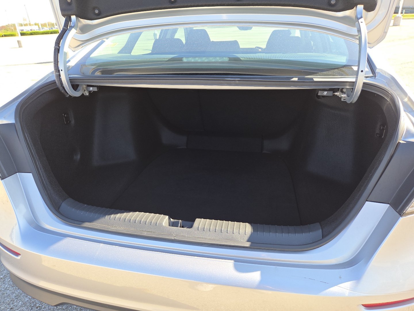 Used 2024 Honda Accord EX image 19
