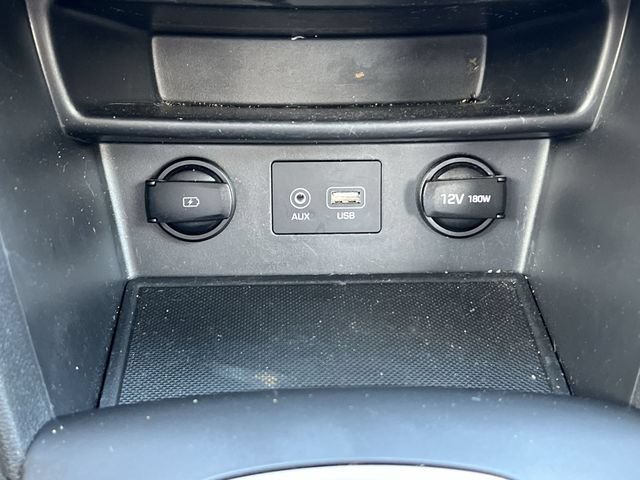 Used 2020 Hyundai Kona SE FWD image 20