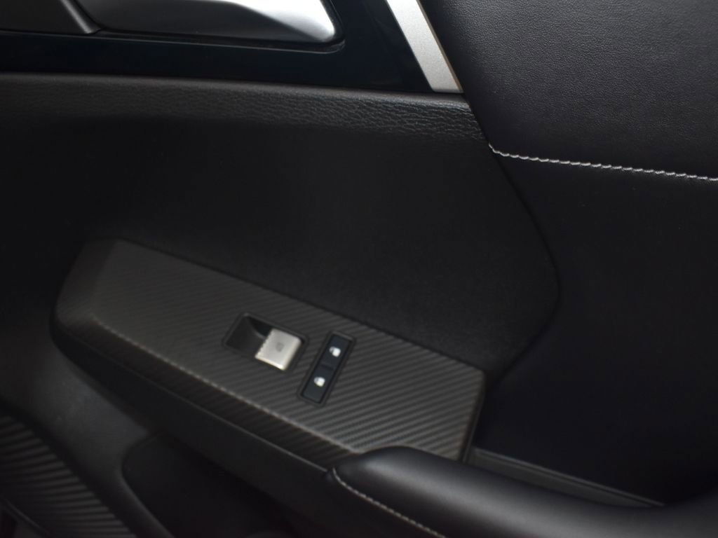 Used 2022 Mitsubishi Outlander SE image 37