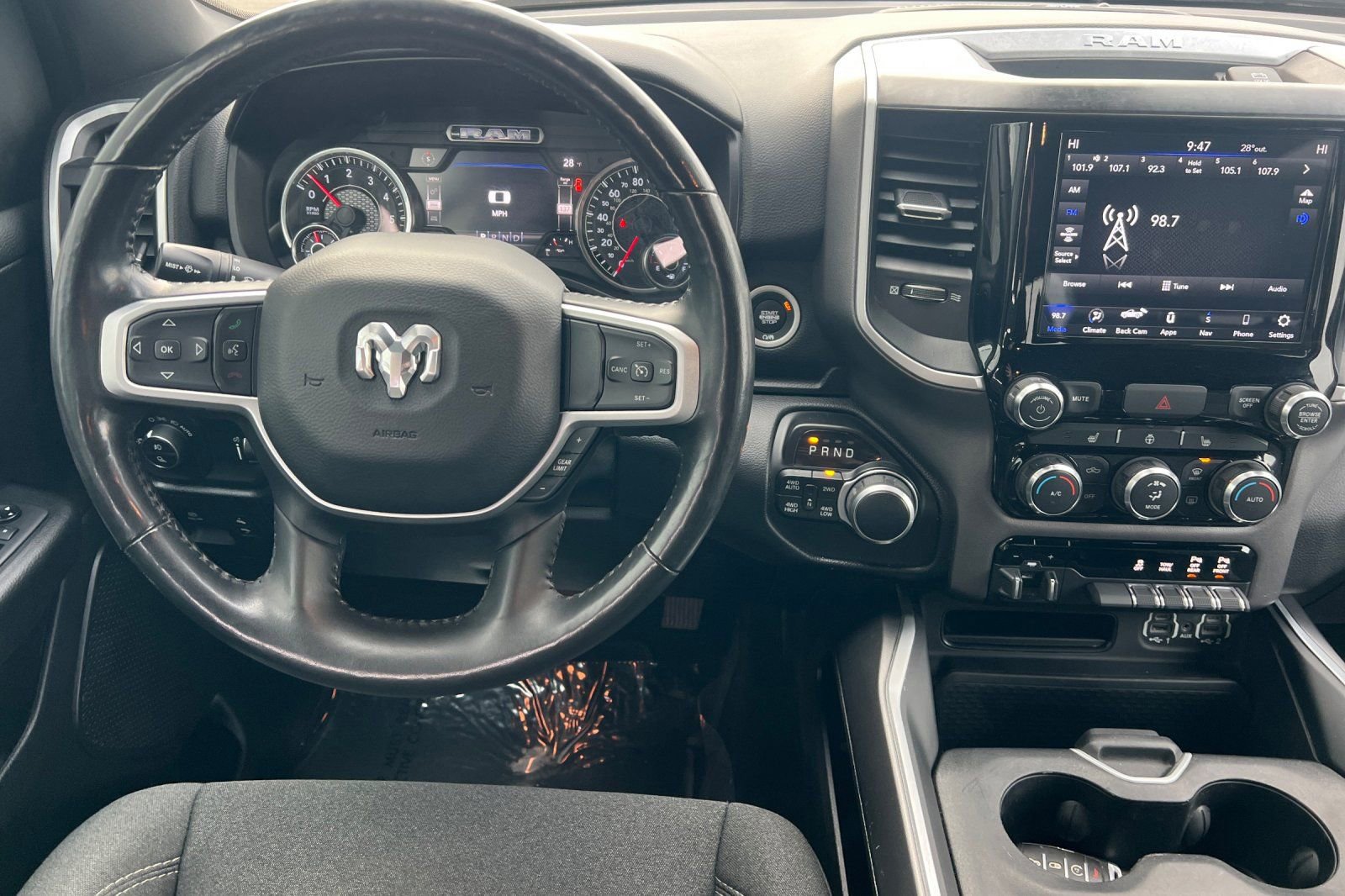 Used 2021 RAM 1500 Big Horn image 14