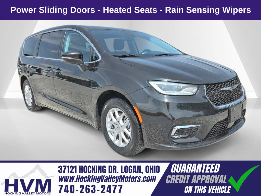 Used 2023 Chrysler Pacifica Touring-L