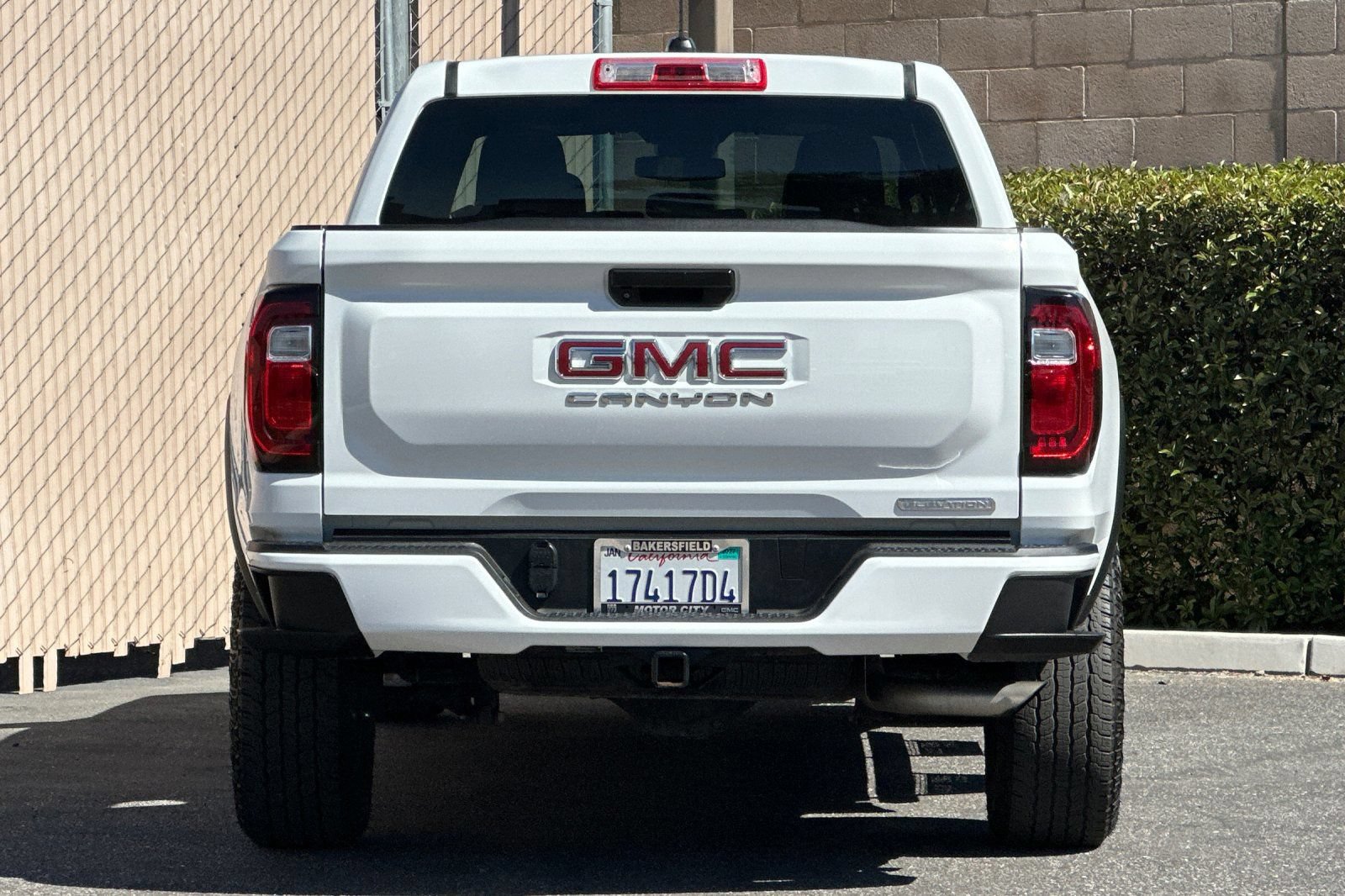 Certified 2024 GMC Canyon Elevation w/ Trailering Package RWD image 5