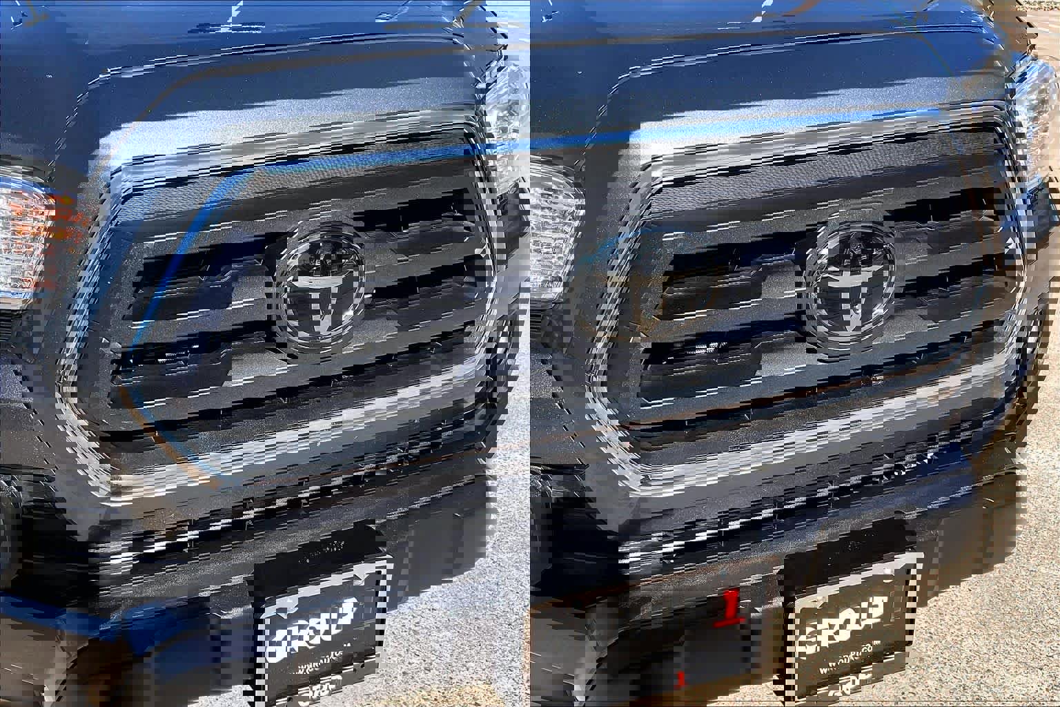 Used 2021 Toyota Tacoma SR5 image 25