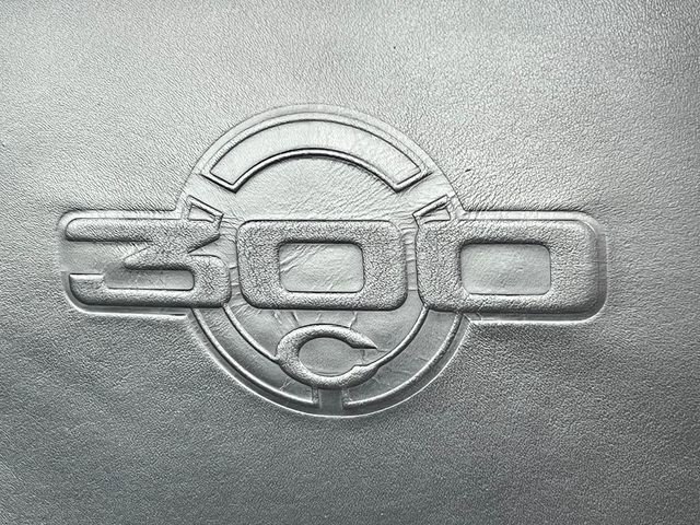 Used 2023 Chrysler 300 C image 12