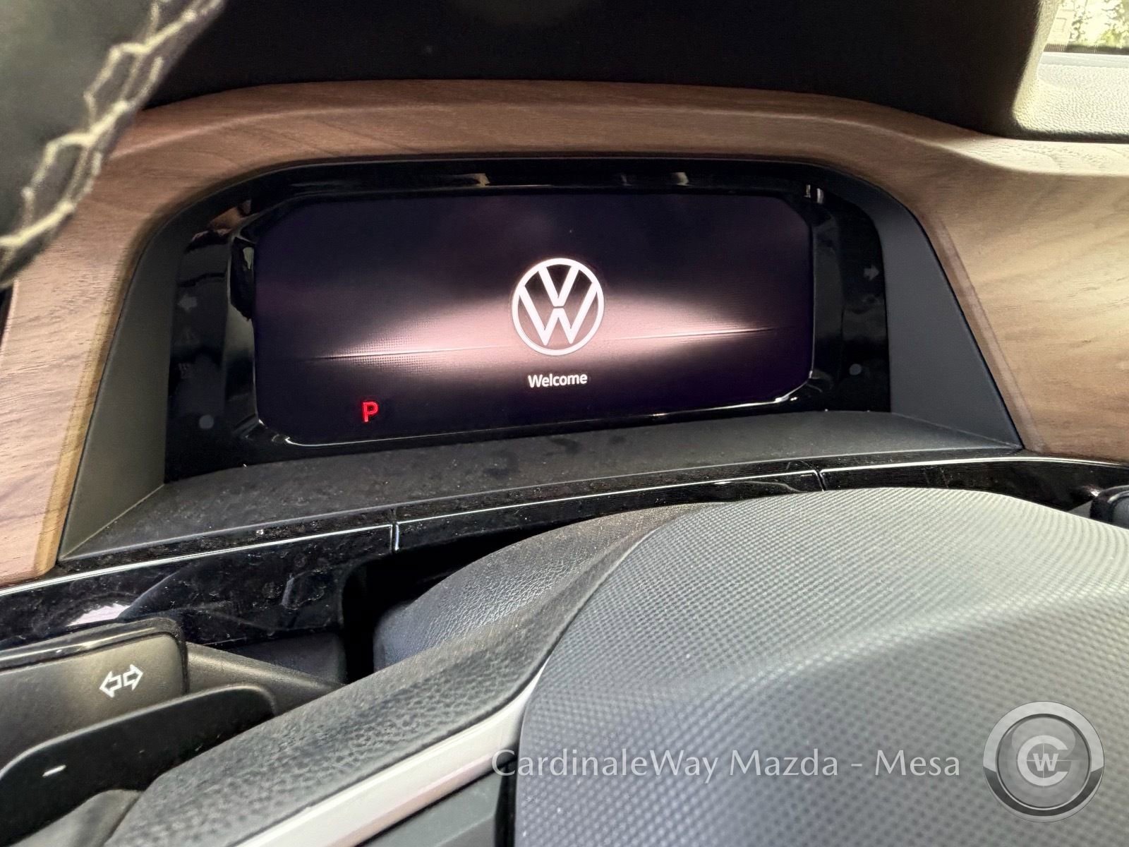 Used 2024 Volkswagen Atlas SE FWD image 9