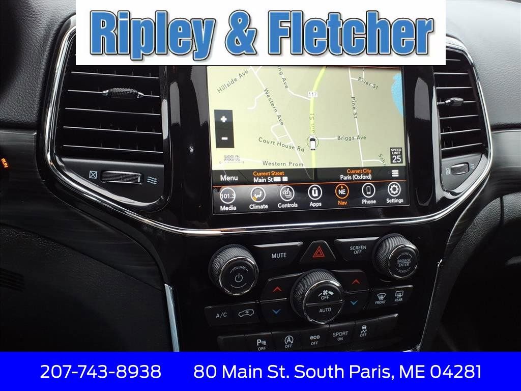 Used 2021 Jeep Grand Cherokee Laredo X image 16