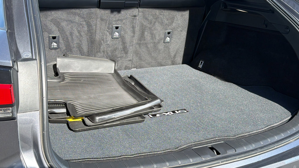 Used 2023 Lexus RX 350 Premium w/ Accessory Package image 27