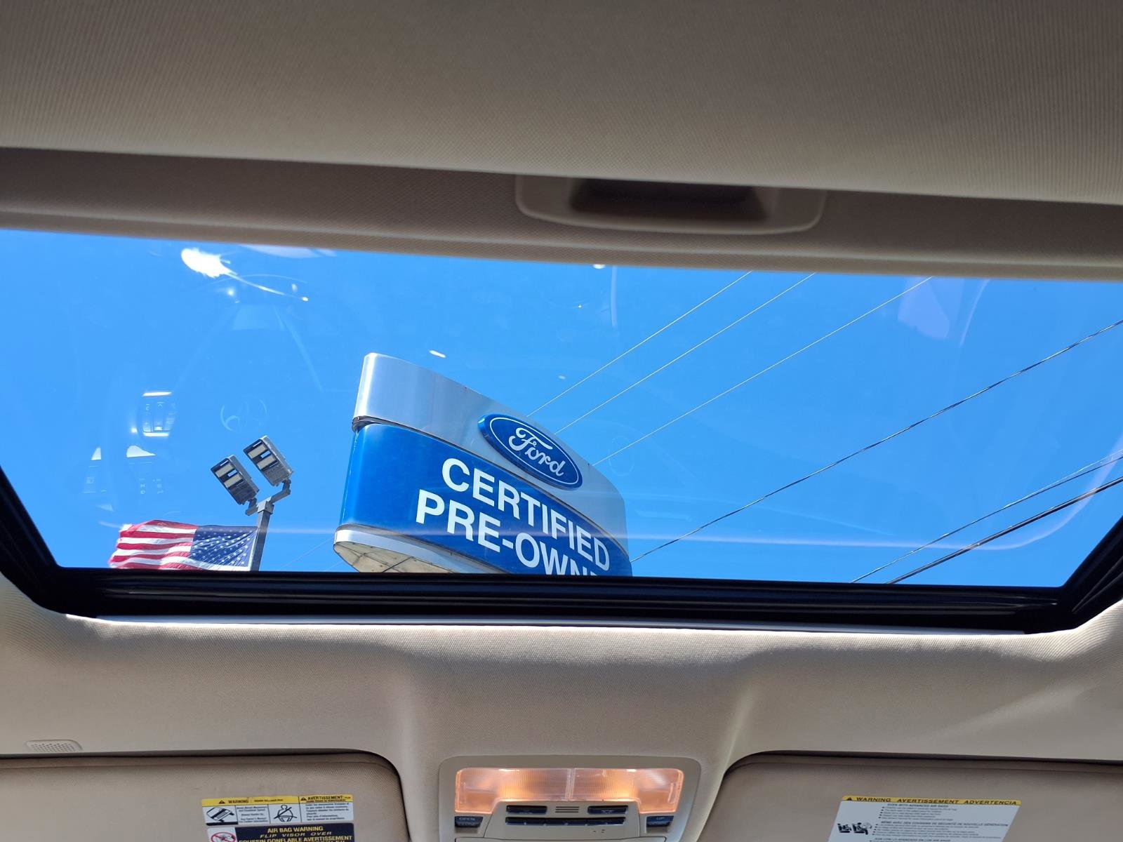 Used 2019 Toyota Highlander Limited AWD/4WD image 9