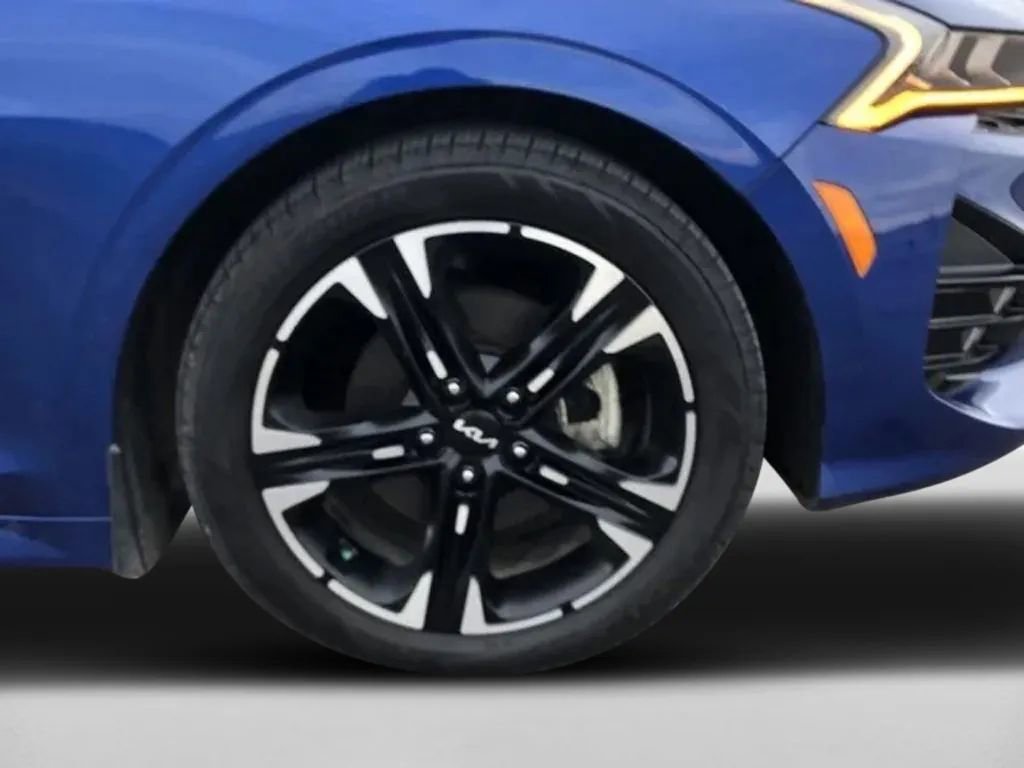 Used 2022 Kia K5 GT-Line w/ GT-Line Awd Premium Package image 35