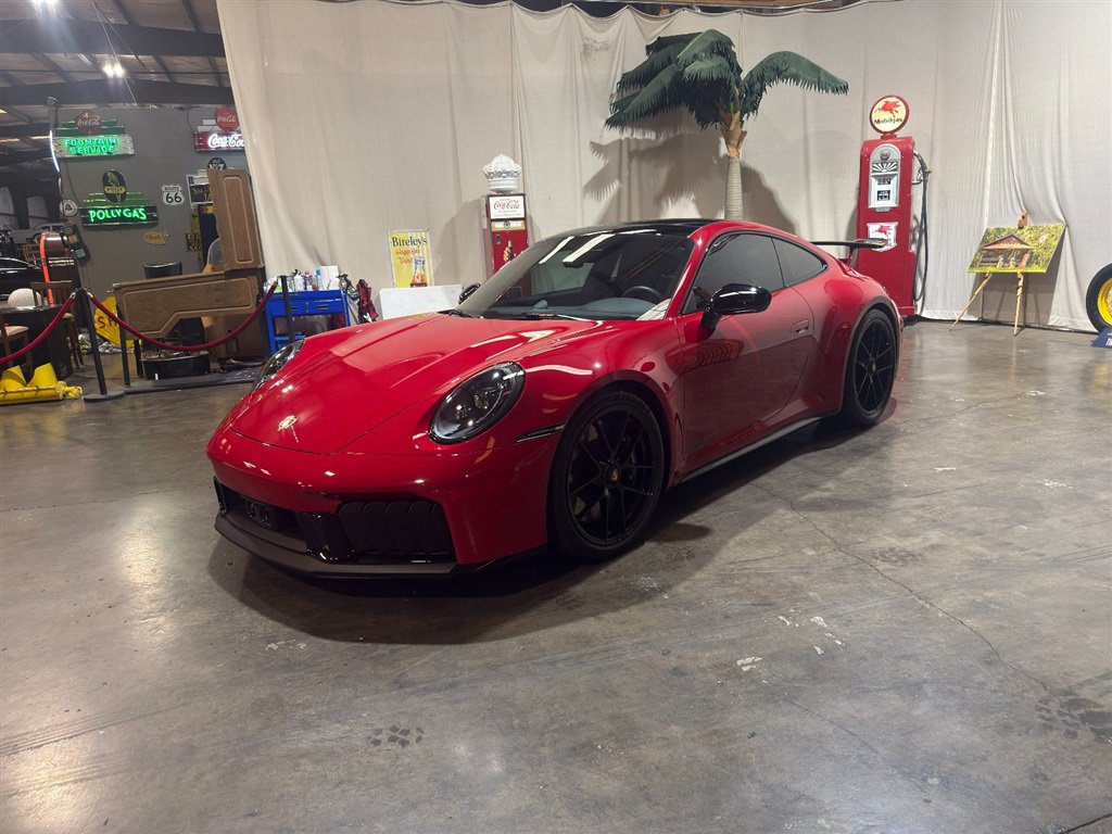 Used 2026 Porsche 911 GTS image 11