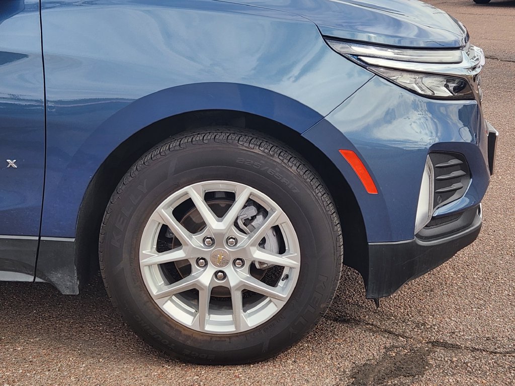 Used 2024 Chevrolet Equinox LT AWD/4WD image 29