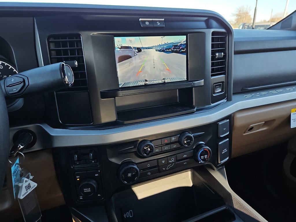 New 2026 Ford F250 XLT w/ FX4 Off-Road Package image 24