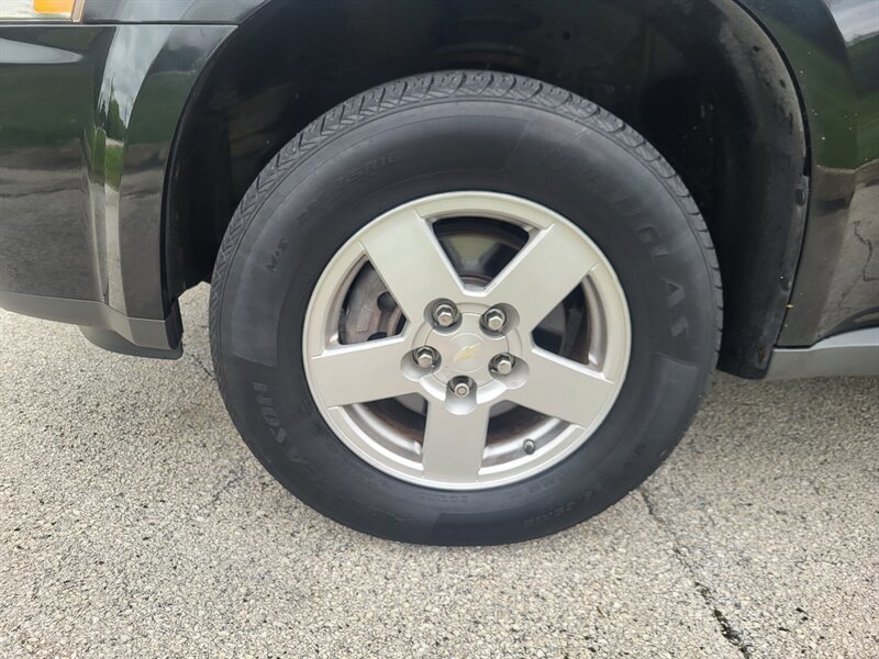 Used 2009 Chevrolet Equinox LT AWD/4WD image 29