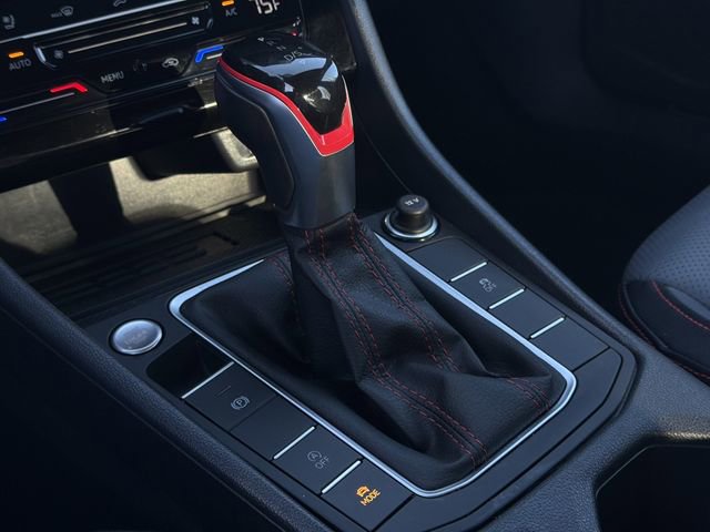 Used 2025 Volkswagen Jetta GLI Autobahn image 18