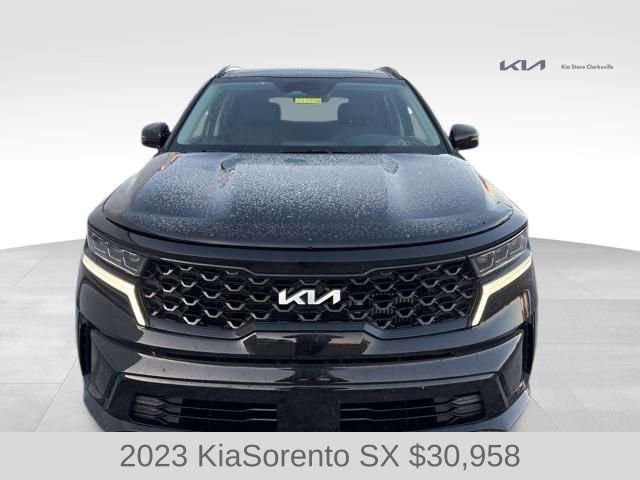 Used 2023 Kia Sorento SX image 3