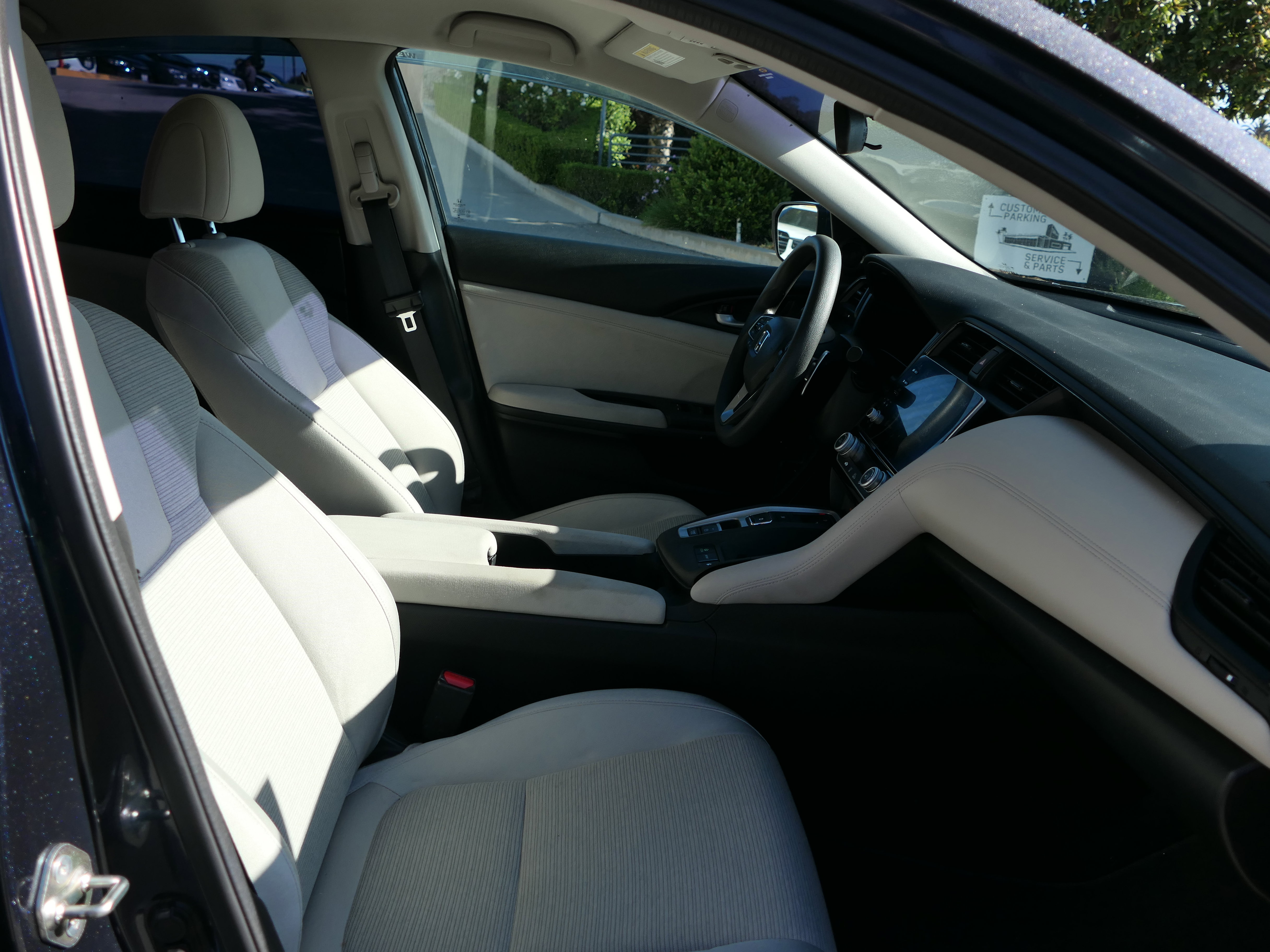 Used 2019 Honda Insight EX image 26