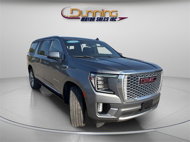 Used 2022 GMC Yukon XL Denali image 4