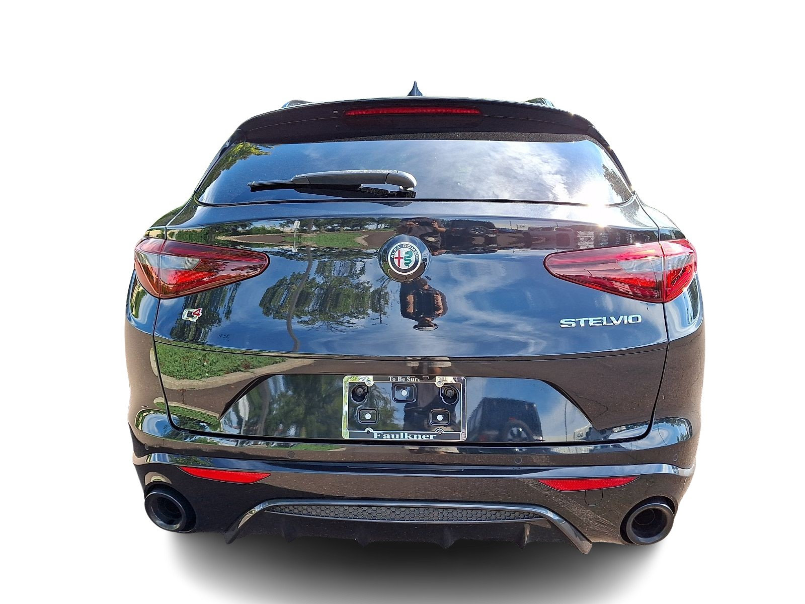 Used 2023 Alfa Romeo Stelvio Veloce AWD/4WD image 5