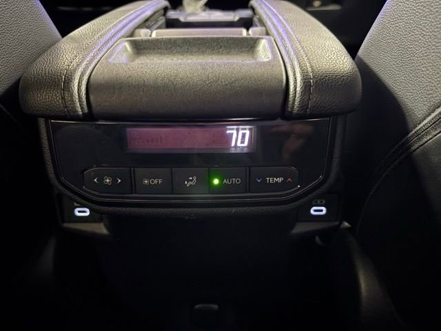 Used 2024 Toyota Grand Highlander XLE image 29