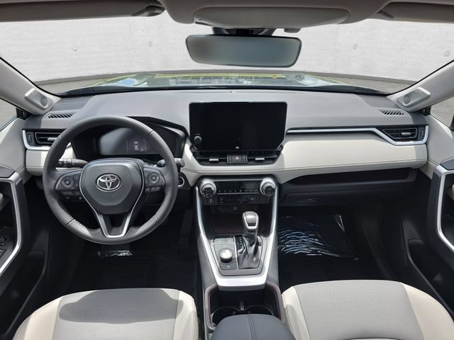 Used 2023 Toyota RAV4 Limited w/ Limited Grade Weather Package AWD/4WD image 9