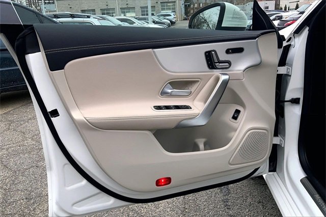 Certified 2024 Mercedes-Benz CLA 250 4MATIC image 18