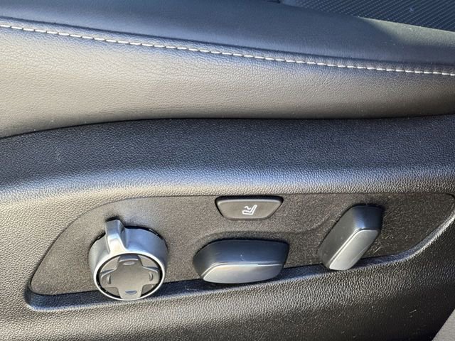 Certified 2024 Cadillac XT4 Premium Luxury w/ Technology Package image 12