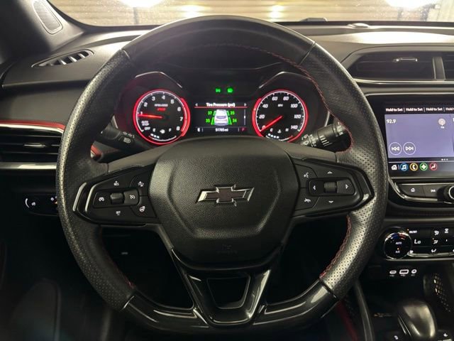 Used 2022 Chevrolet TrailBlazer RS w/ Technology Package image 16