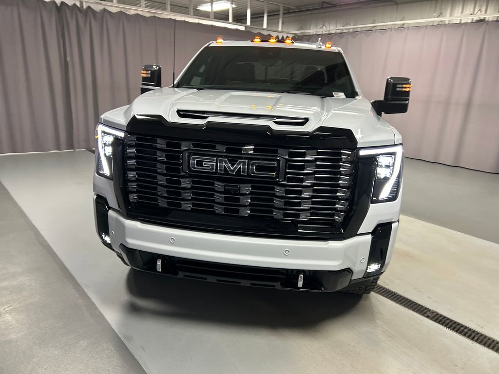 New 2026 GMC Sierra 2500 Denali Ultimate video 2