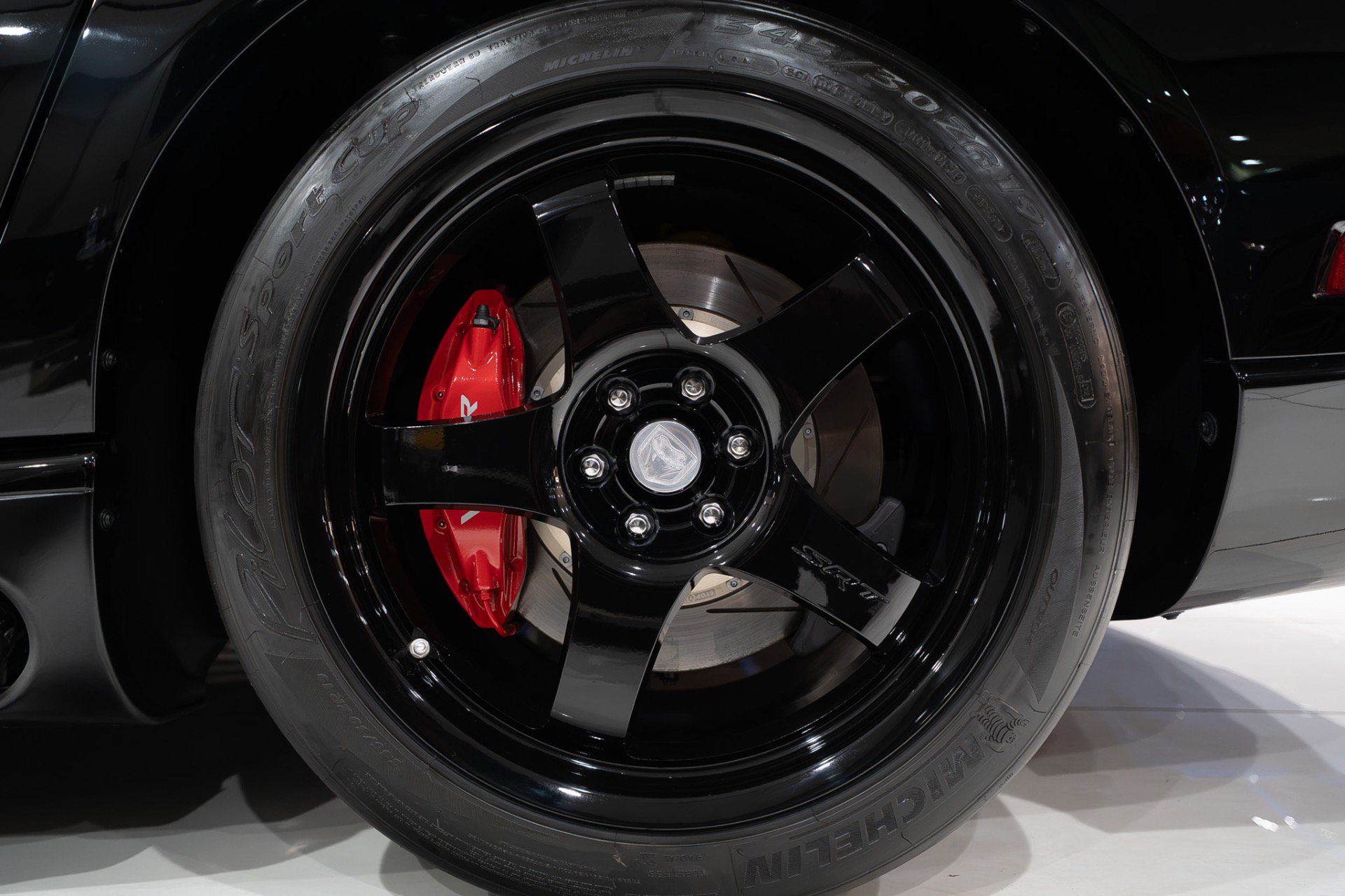 Used 2010 Dodge Viper ACR RWD image 49