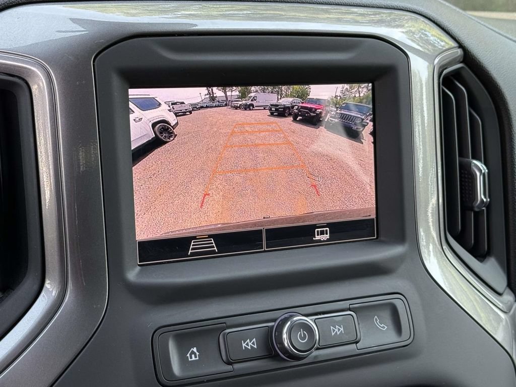 Used 2026 Chevrolet Silverado 1500 Custom AWD/4WD image 27