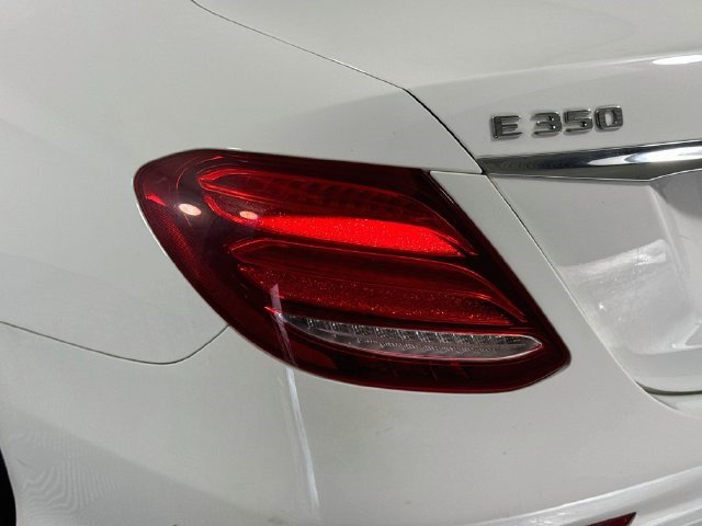 Used 2020 Mercedes-Benz E 350 4MATIC Sedan image 35