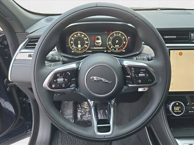 New 2026 Jaguar F-PACE R-Dynamic S image 15