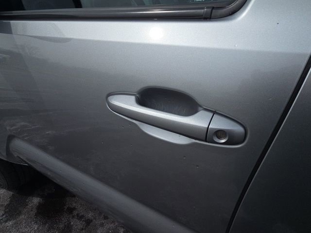 Used 2022 Toyota Tacoma SR image 18