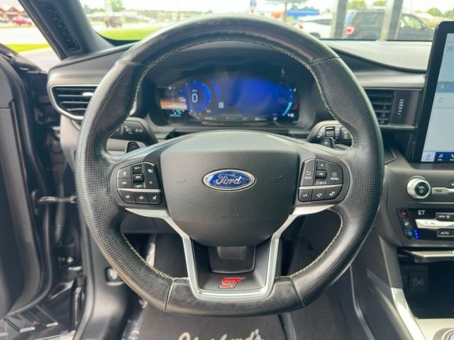 Used 2020 Ford Explorer ST w/ Premium Technology Package AWD/4WD image 24